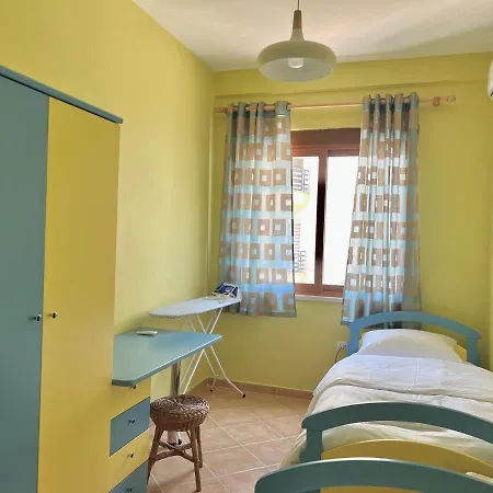 Διαμέρισμα Rolling - Next To Premium & Grand Blue Fafa Golem (Tirana)