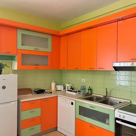 Rolling - Next To Premium & Grand Blue Fafa Apartamento Golem (Tirana)